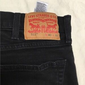 Levi's 511 Slim, Black Men's Jeans. Size 40x32